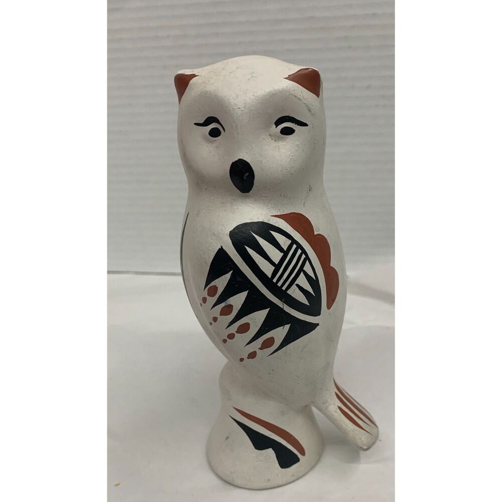 Acoma Native American Pottery Owl White Black Terra Cotta Colors Approx 6"